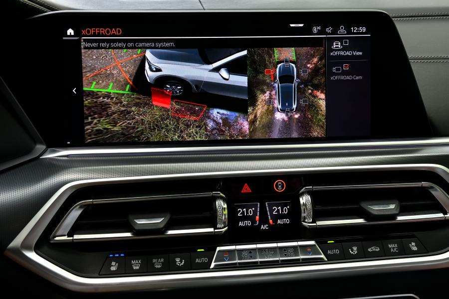 Детали интерьера BMW X5 xDrive30d (G05) 2018 года  (WW) (фото 121 из 146)
